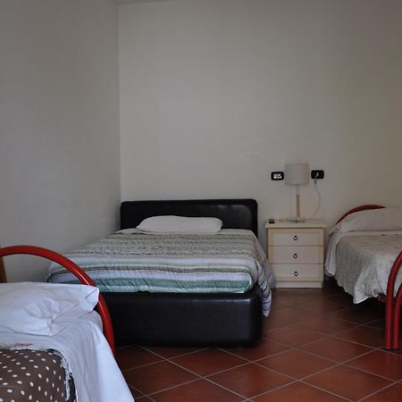 Hotel Casa Di Cinzia Lunghezza Esterno foto